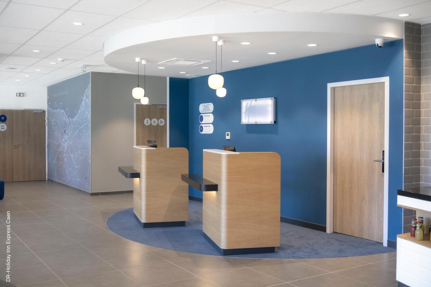 Holiday Inn Express Caen Epron By Ihg מראה חיצוני תמונה