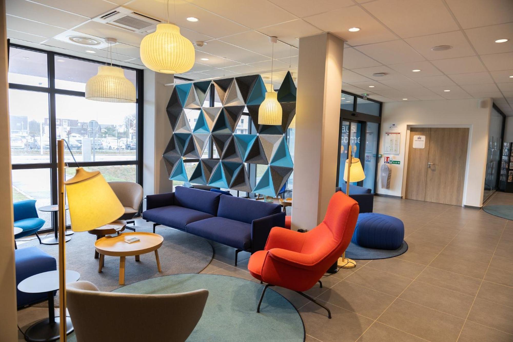 Holiday Inn Express Caen Epron By Ihg מראה חיצוני תמונה